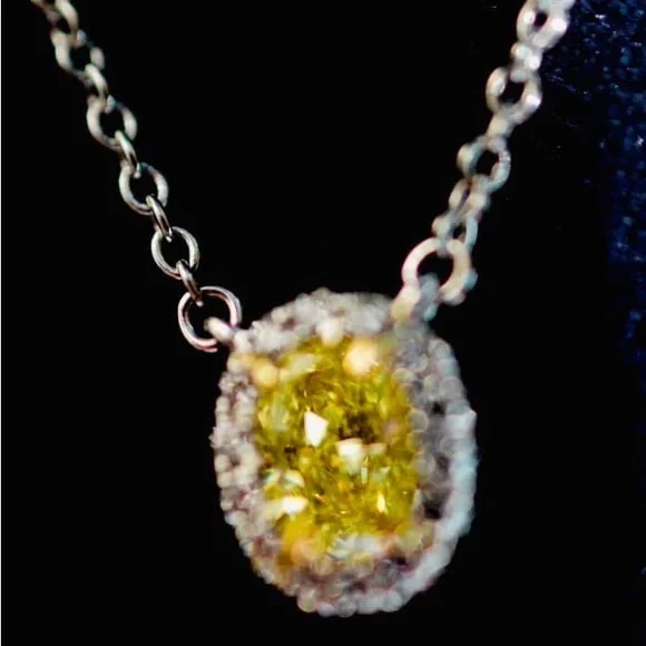 Sold ♥️Authentic Tiffany soleste fancy yellow Diamond.♥️ - Picture 10 of 14